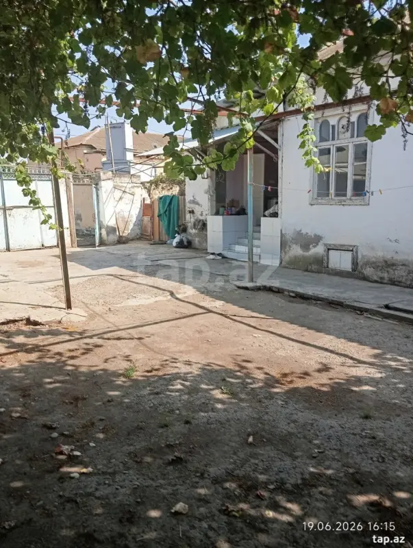 Satılır 3 otaqlı həyət evi 168 m²
