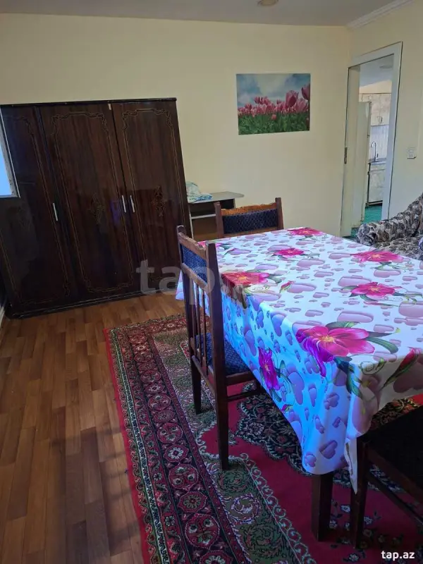 Kirayə verilir 2 otaqlı həyət evi 65 m²