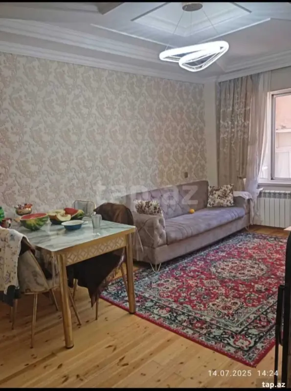 Satılır 1 otaqlı mənzil 40 m²