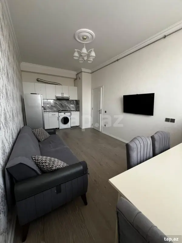 Kirayə verilir 2 otaqlı yeni tikili 50 m²