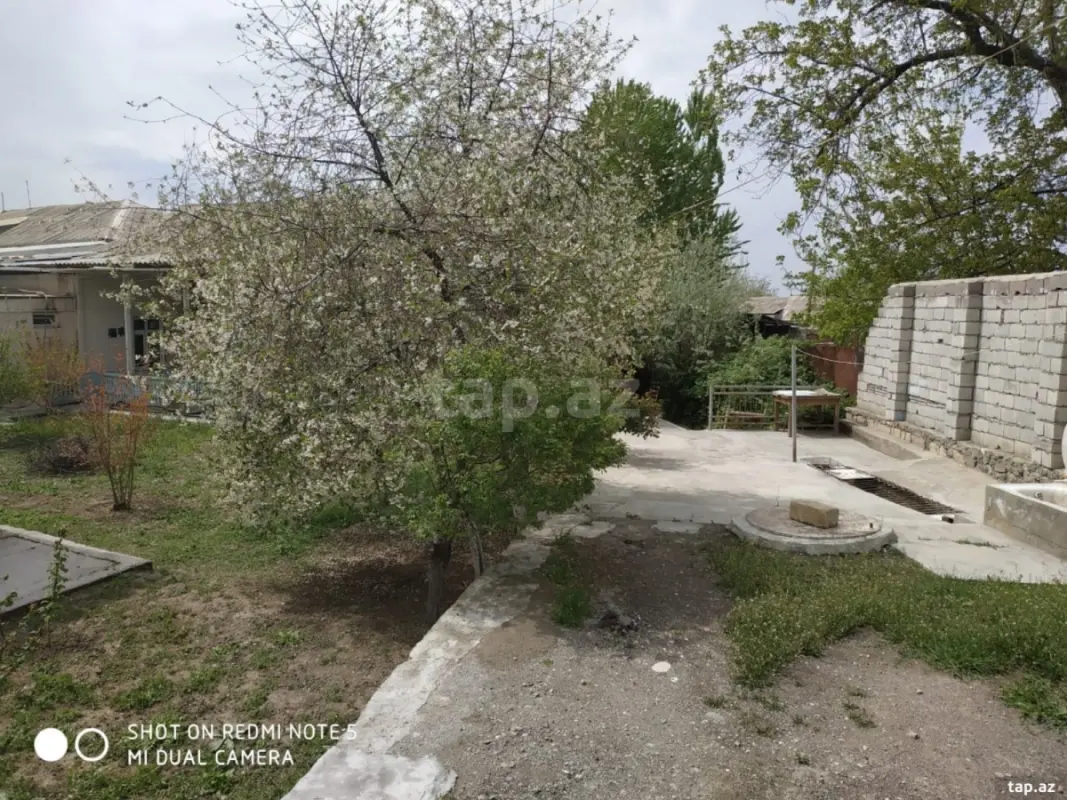 Satılır 4 otaqlı həyət evi 85 m²
