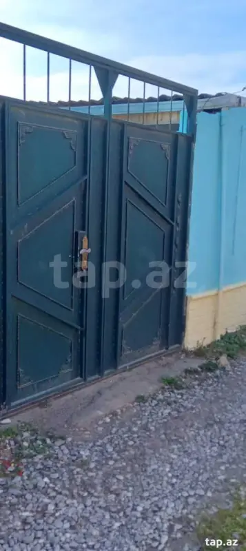 Kirayə verilir 2 otaqlı həyət evi 80 m²