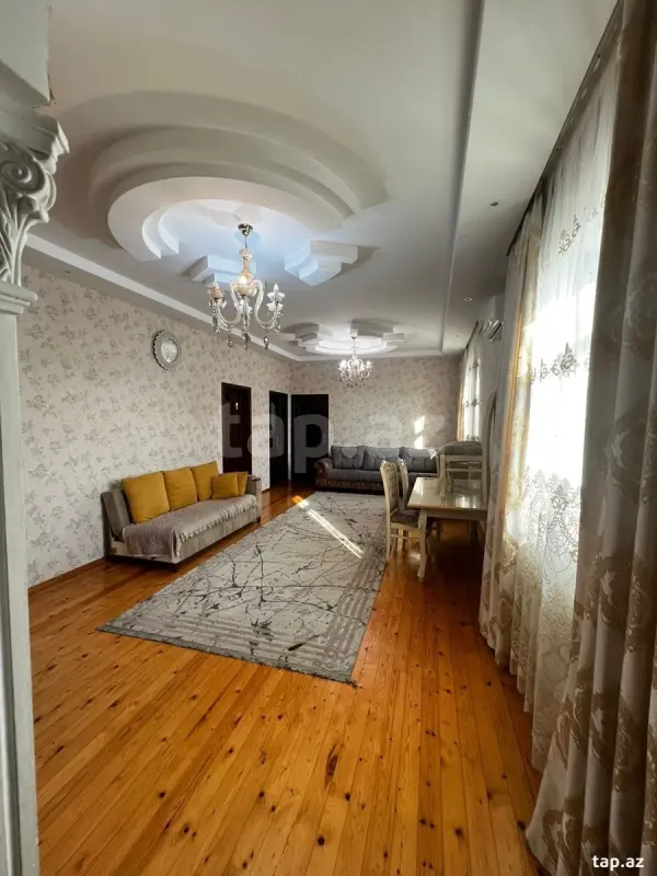 Kirayə verilir 4 otaqlı həyət evi 183 m²