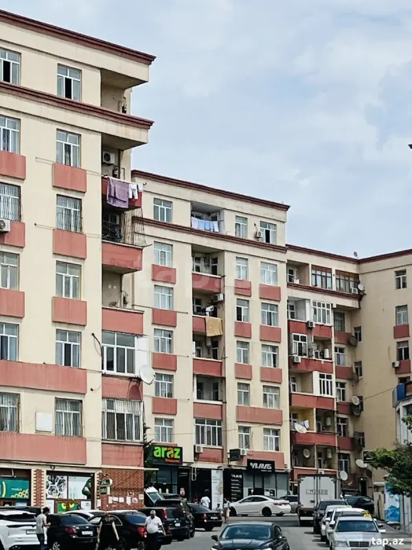 Satılır 3 otaqlı yeni tikili 120 m²