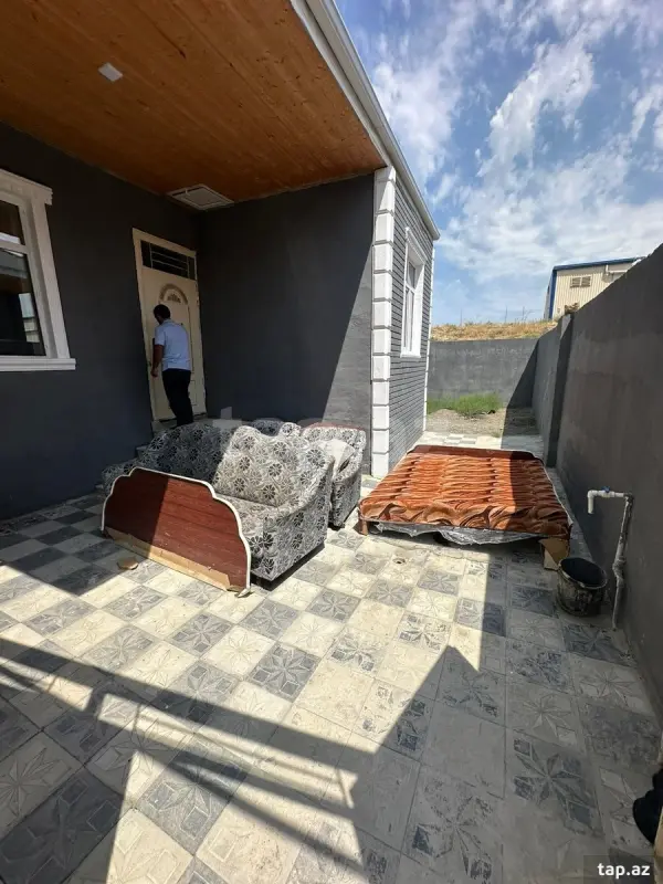 Kirayə verilir 3 otaqlı həyət evi 85 m²