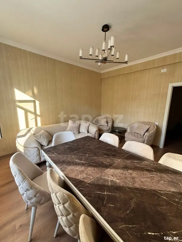 Kirayə verilir 2 otaqlı yeni tikili 86 m²