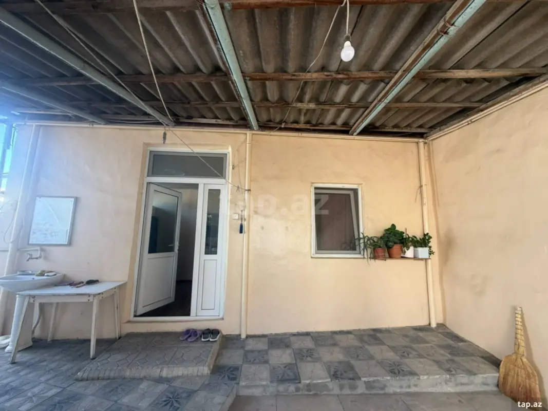 Satılır 3 otaqlı həyət evi 80 m²