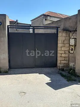 Satılır 10 otaqlı həyət evi 270 m² — Bakı 10 otaq 270.00 m²