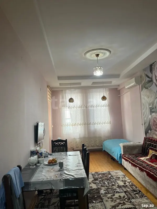 Kirayə verilir 2 otaqlı yeni tikili 52 m²