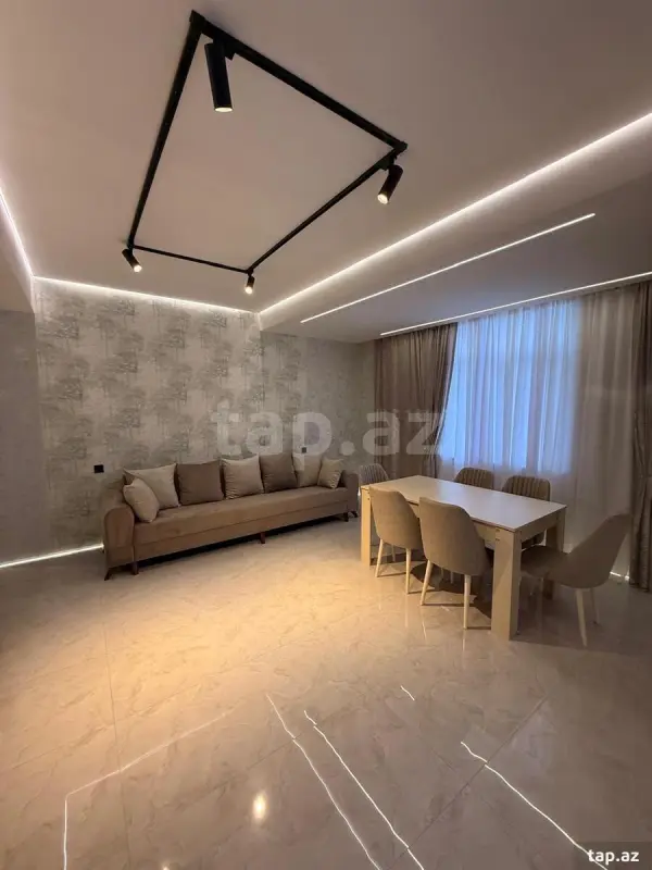 Kirayə verilir 3 otaqlı yeni tikili 110 m²