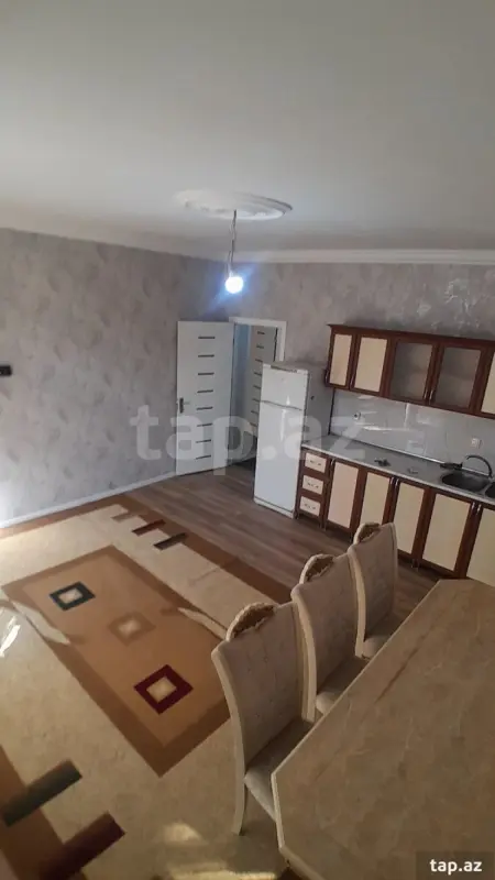 Kirayə verilir 2 otaqlı yeni tikili 50 m²