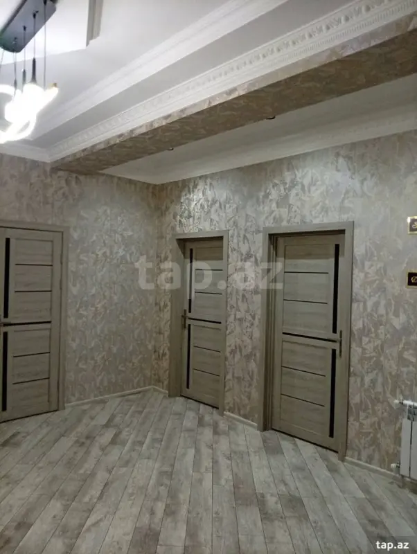 Satılır 3 otaqlı yeni tikili 100 m²