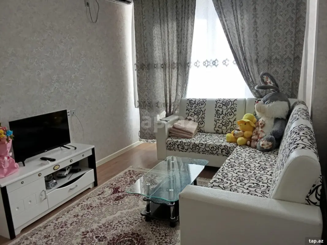 Kirayə verilir 2 otaqlı yeni tikili 65 m²