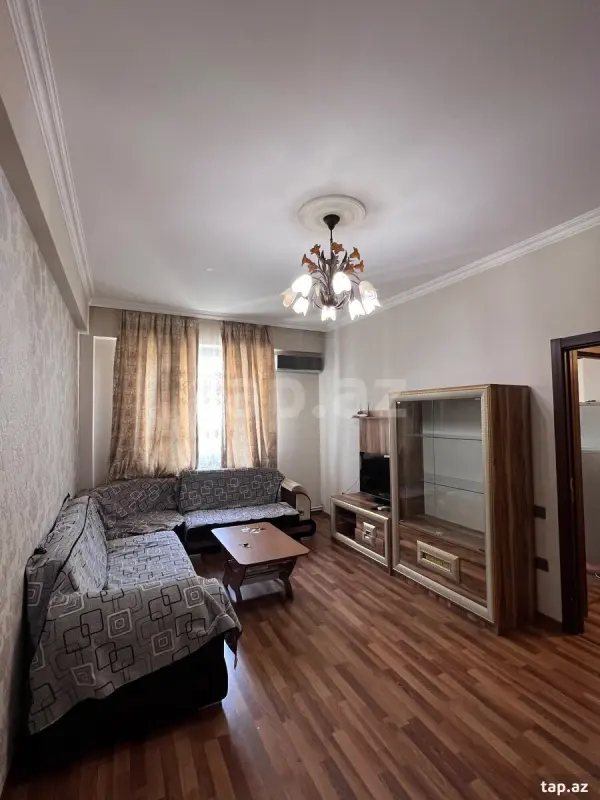 Kirayə verilir 2 otaqlı yeni tikili 70 m²