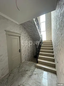 Satılır 6 otaqlı həyət evi 240 m² — Şəki 6 otaq 240.00 m²