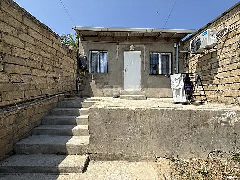 Satılır 2 otaqlı həyət evi 100 m² — Bakı, Binəqədi 2 otaq 100.00 m²