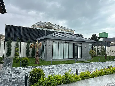 Satılır 5 otaqlı həyət evi 275 m² — Bakı, Novxanı 5 otaq 275.00 m²