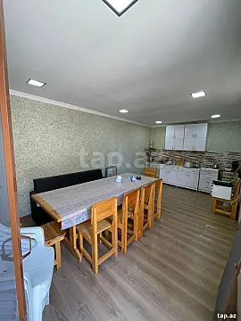 Satılır 4 otaqlı həyət evi 180 m² — Bakı, Novxanı 4 otaq 180.00 m²