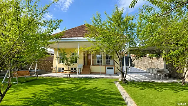 Kirayə verilir 3 otaqlı həyət evi 70 m² — Şəki 3 otaq 70.00 m²