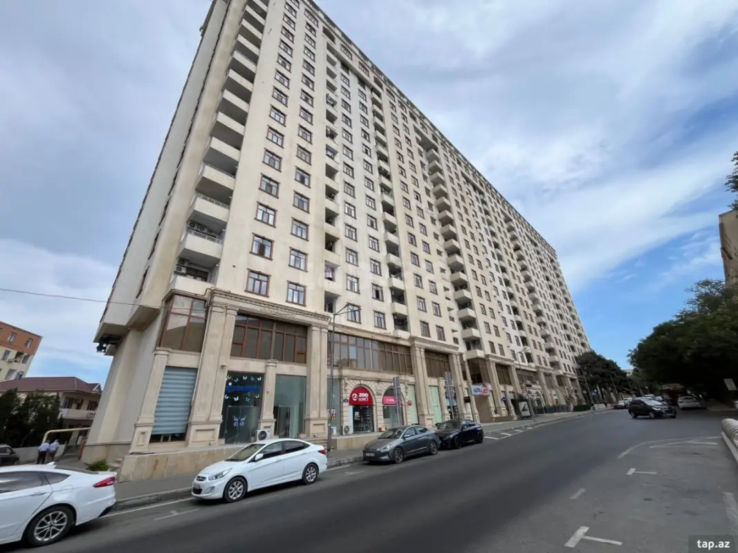 Satılır 3 otaqlı yeni tikili 66 m²
