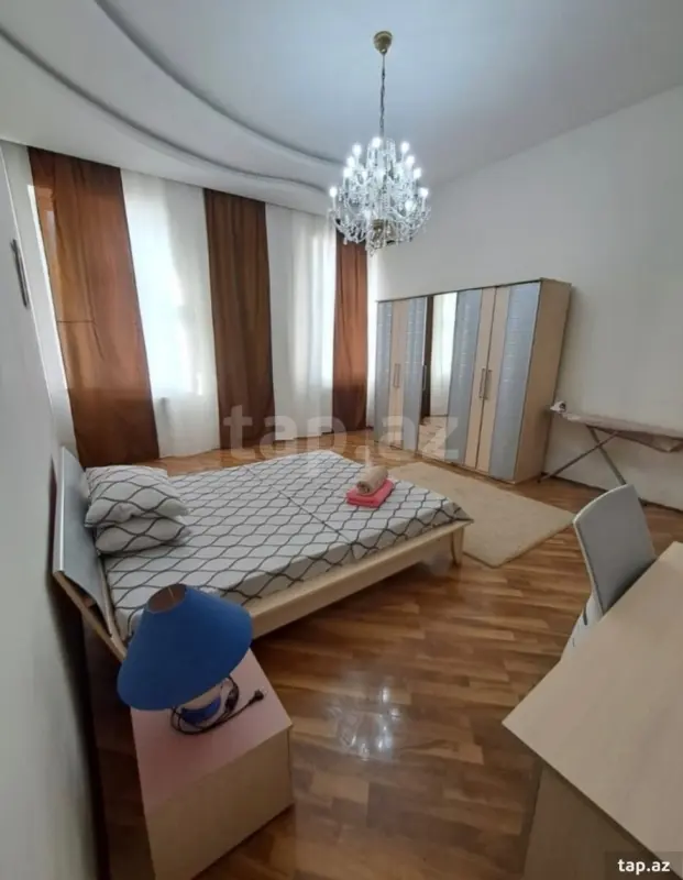 Kirayə verilir 2 otaqlı yeni tikili 60 m²