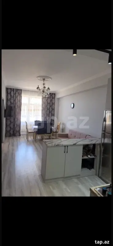 Kirayə verilir 3 otaqlı yeni tikili 80 m²