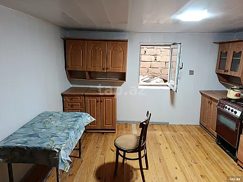 Kirayə verilir 3 otaqlı həyət evi 60 m² — Bakı 3 otaq 60.00 m²