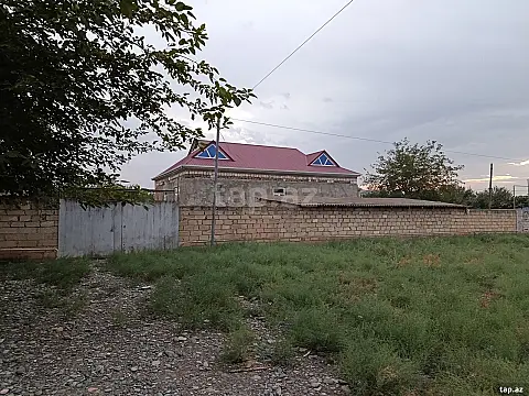 Satılır 5 otaqlı həyət evi 143 m² — Biləsuvar 5 otaq 143.00 m²