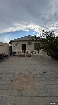 Satılır 3 otaqlı həyət evi 100 m² — Bakı 3 otaq 100.00 m²