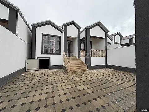 Satılır 3 otaqlı həyət evi 100 m² — Bakı 3 otaq 100.00 m²