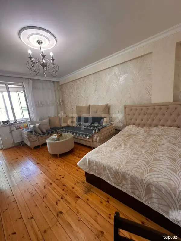 Satılır 1 otaqlı yeni tikili 42 m²
