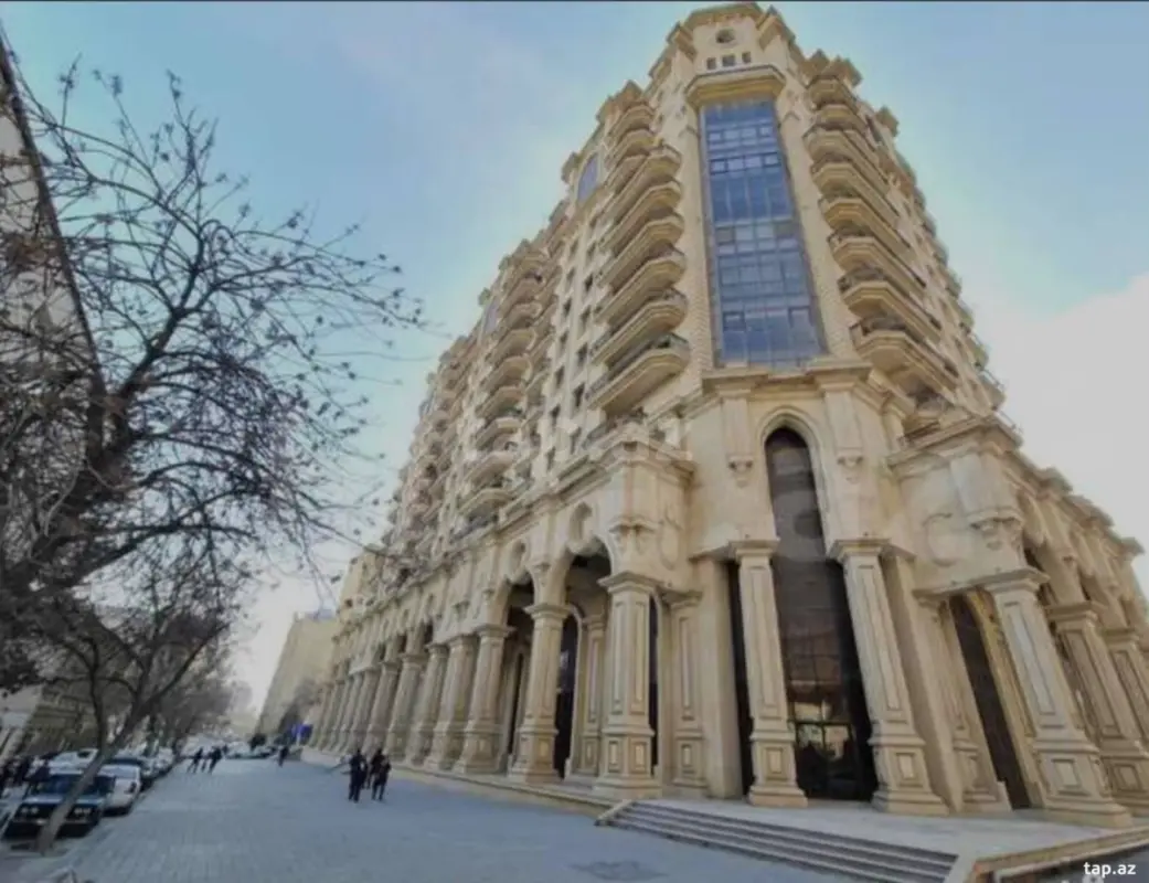 Kirayə verilir 2 otaqlı yeni tikili 120 m²