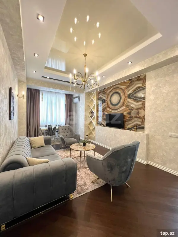 Kirayə verilir 2 otaqlı yeni tikili 71 m²
