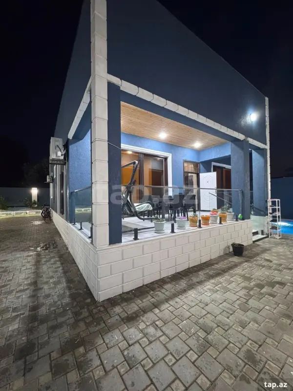 Kirayə verilir 3 otaqlı həyət evi 247 m²