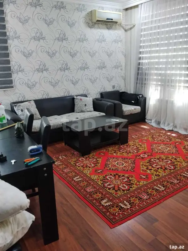 Kirayə verilir 2 otaqlı yeni tikili 50 m²