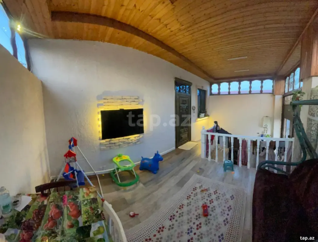 Satılır 3 otaqlı həyət evi 82 m²