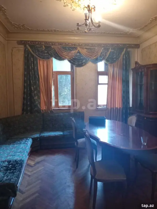 Kirayə verilir 3 otaqlı yeni tikili 90 m²
