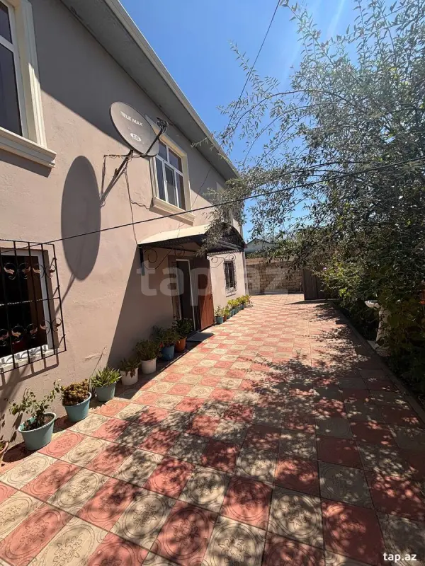 Satılır 4 otaqlı həyət evi 120 m²
