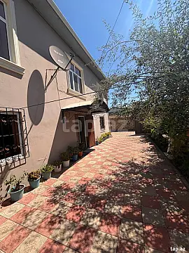 Satılır 4 otaqlı həyət evi 120 m² — Bakı 4 otaq 120.00 m²