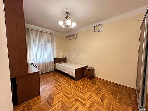 Satılır 4 otaqlı yeni tikili 100 m² — Bakı 4 otaq 100.00 m²