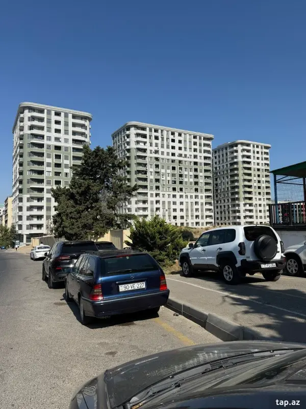 Satılır 3 otaqlı yeni tikili 56 m²