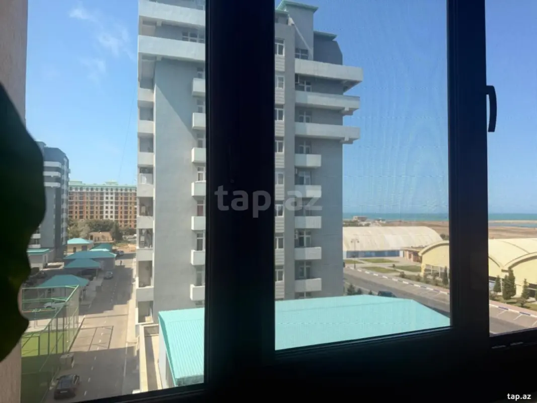 Kirayə verilir 3 otaqlı yeni tikili 100 m²