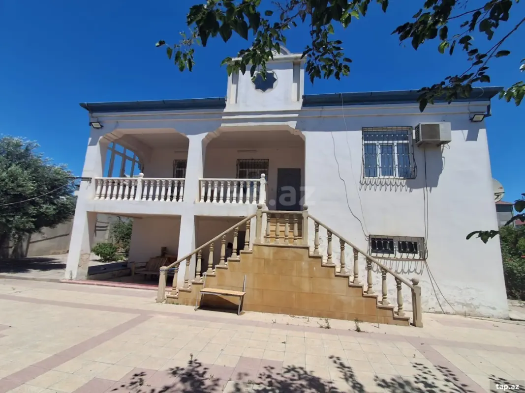 Kirayə verilir 3 otaqlı həyət evi 250 m²