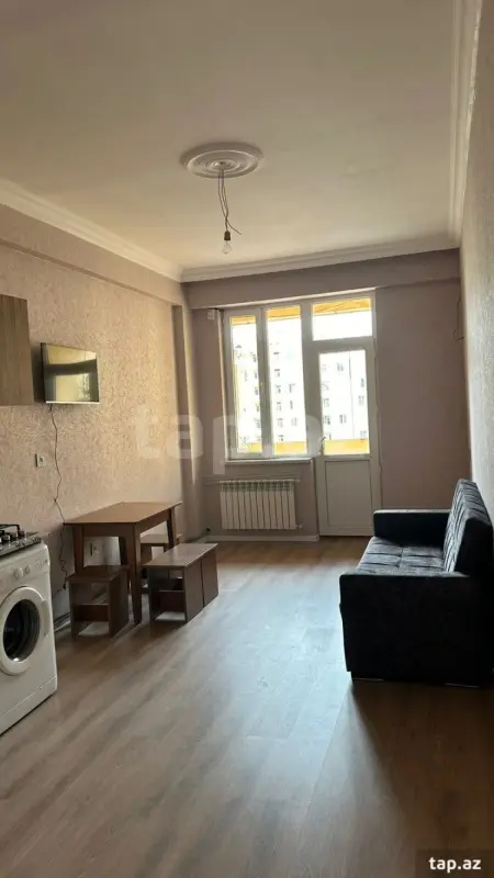 Kirayə verilir 2 otaqlı yeni tikili 74 m²