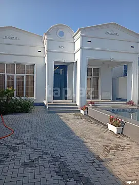 Satılır 4 otaqlı həyət evi 130 m² — Bakı 4 otaq 130.00 m²