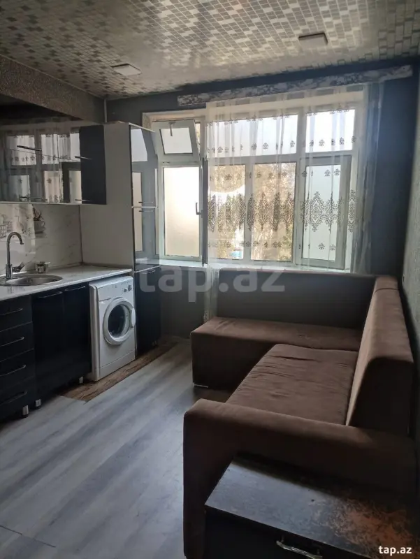 Kirayə verilir 1 otaqlı mənzil 40 m²