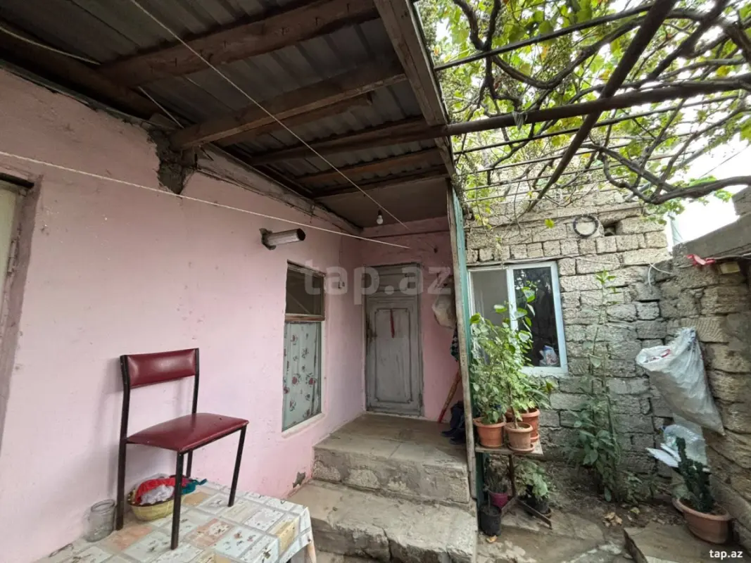 Satılır 3 otaqlı həyət evi 65 m²