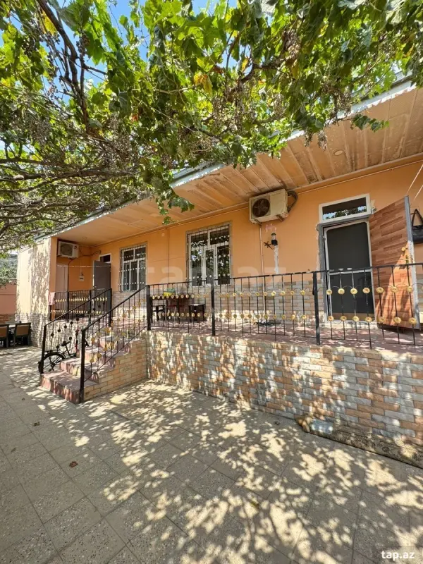 Satılır 4 otaqlı həyət evi 110 m²