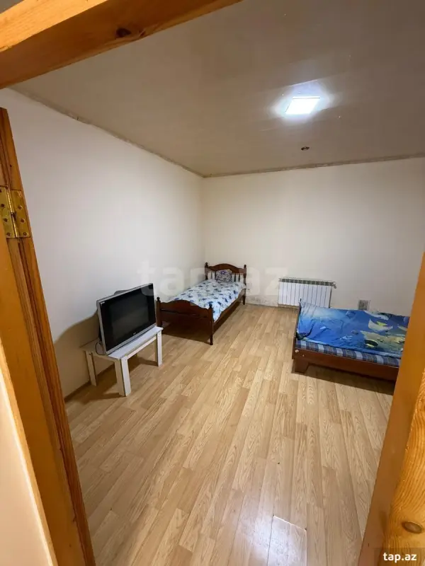 Kirayə verilir 1 otaqlı həyət evi 100 m²