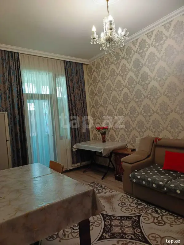 Kirayə verilir 2 otaqlı yeni tikili 55 m²